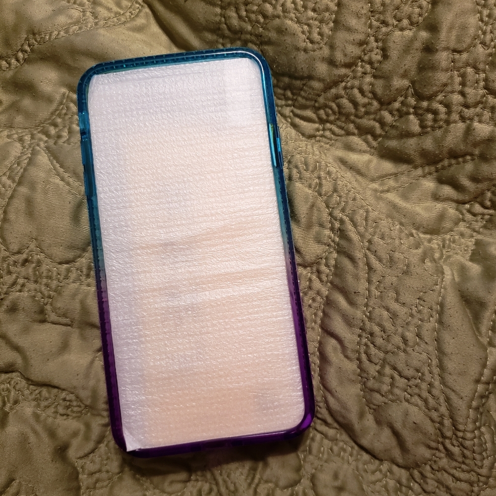 Phone case - Picture 4 of 4